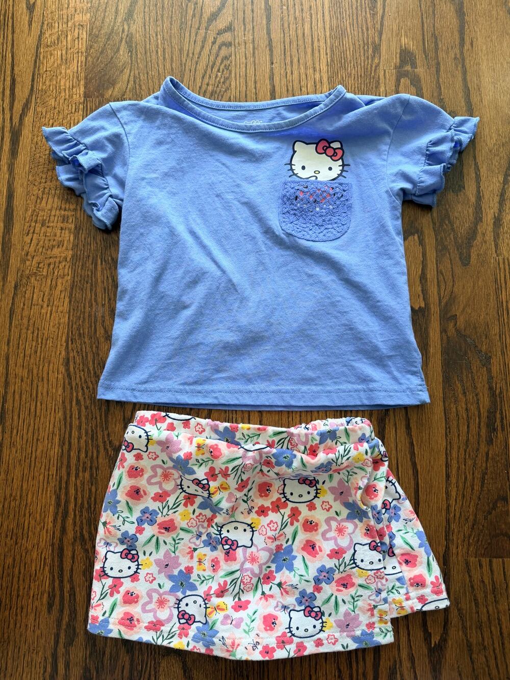 Hello Kitty Blue Ruffle Sleeve Pocket Top Floral Skort Set 5/6